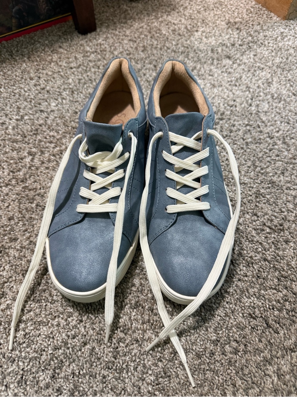Women’s SOUL Naturalizer Neela Lace Up Sneakers, Blue and 9W